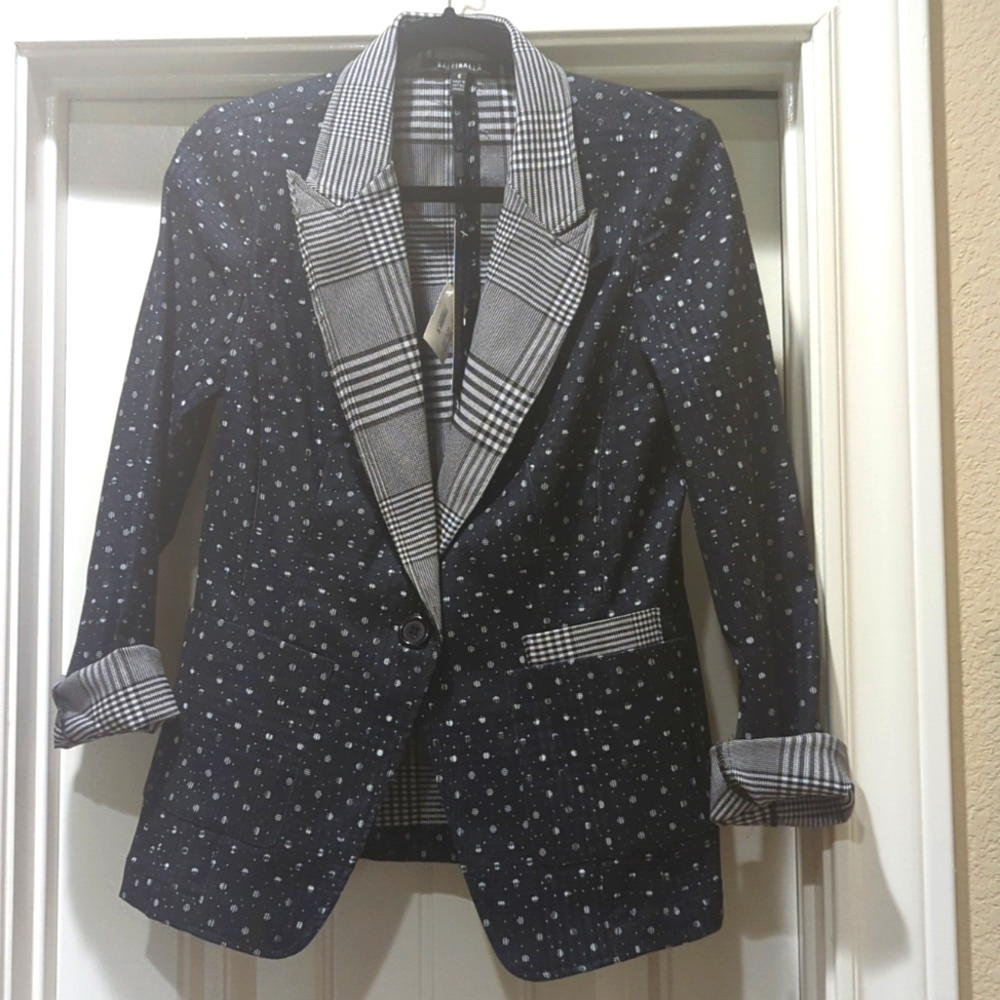 Raffinalla jacket size 8